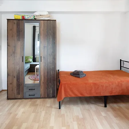 Vogelsberger Bett 5 1 Links Апартаменты